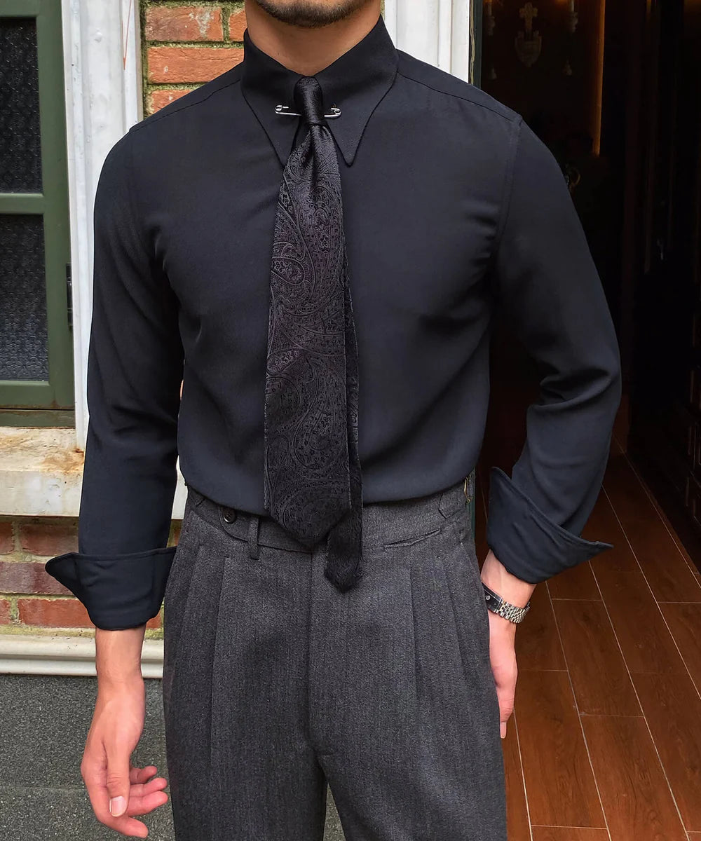 Virevel Pin Collar Shirt