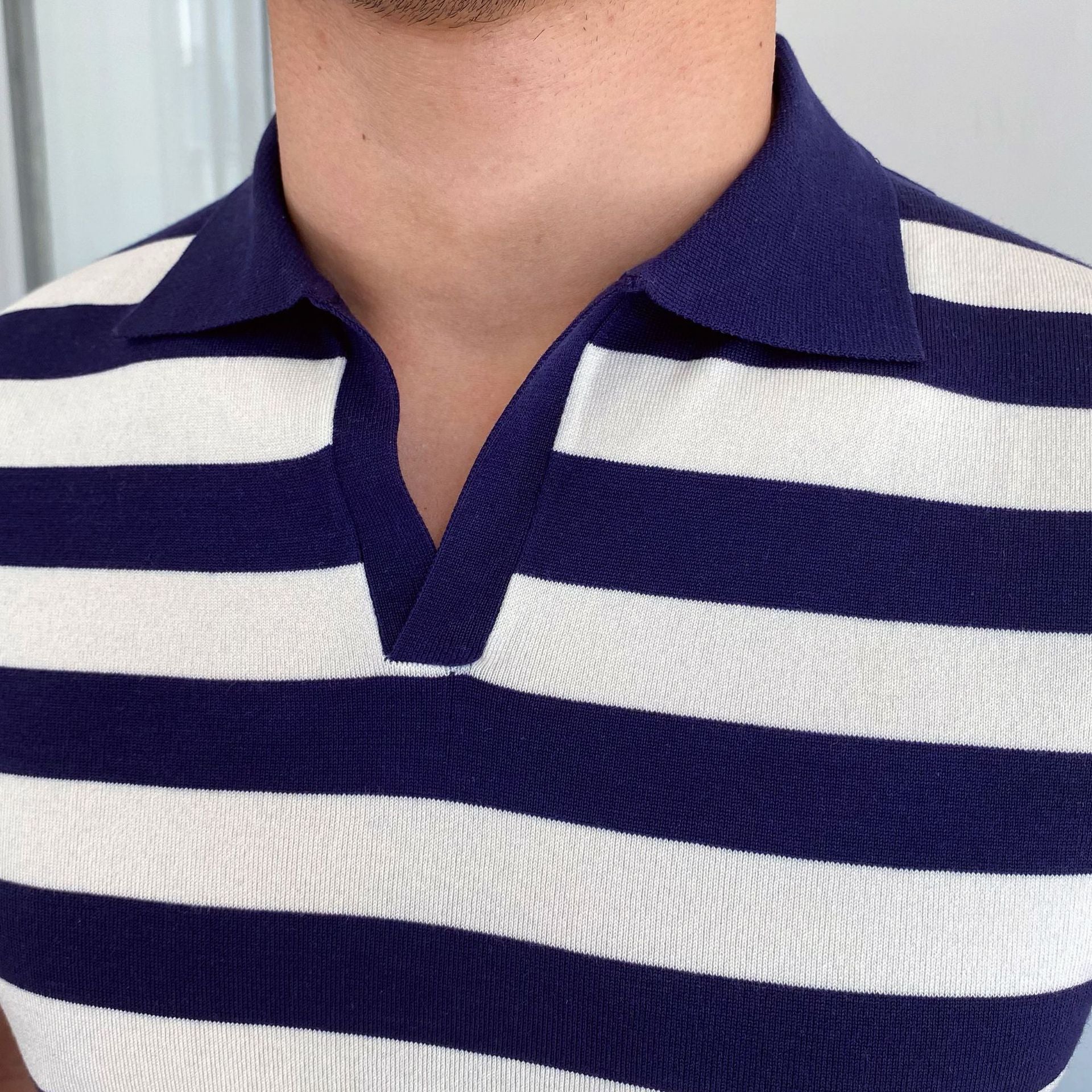 Vannes V-Neck Striped Polo